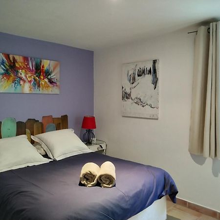 Au Mas Saint Pierre Hotel Pignans Buitenkant foto