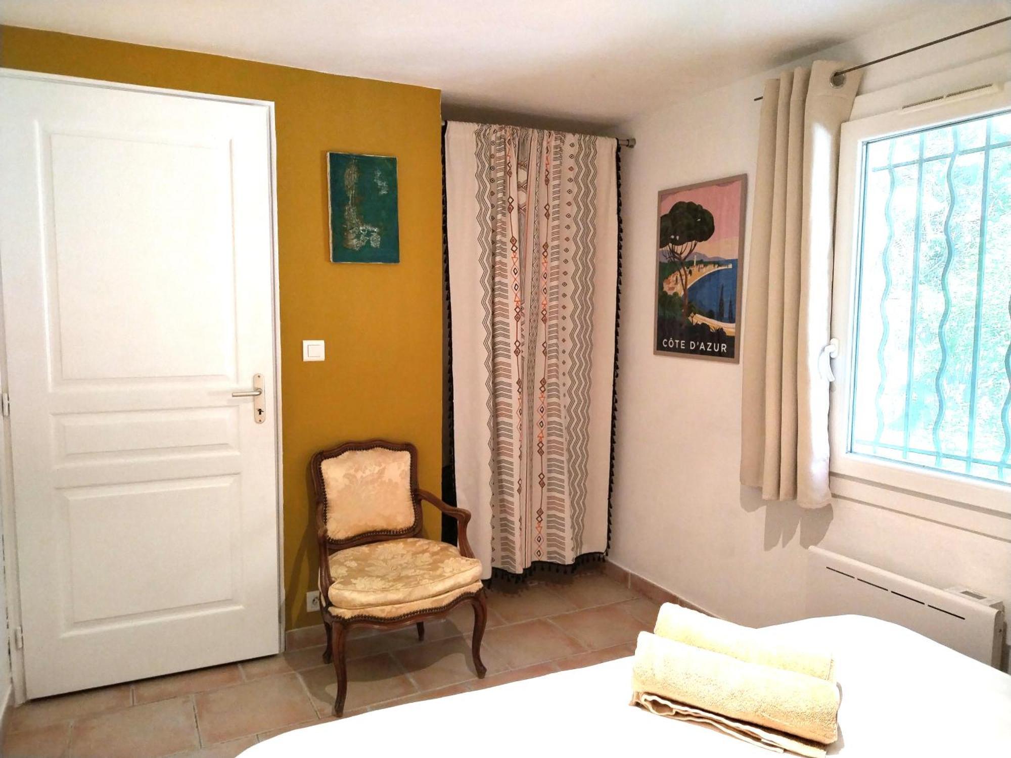 Au Mas Saint Pierre Hotel Pignans Buitenkant foto