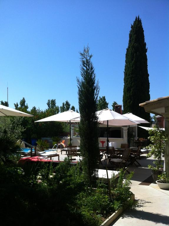 Au Mas Saint Pierre Hotel Pignans Buitenkant foto